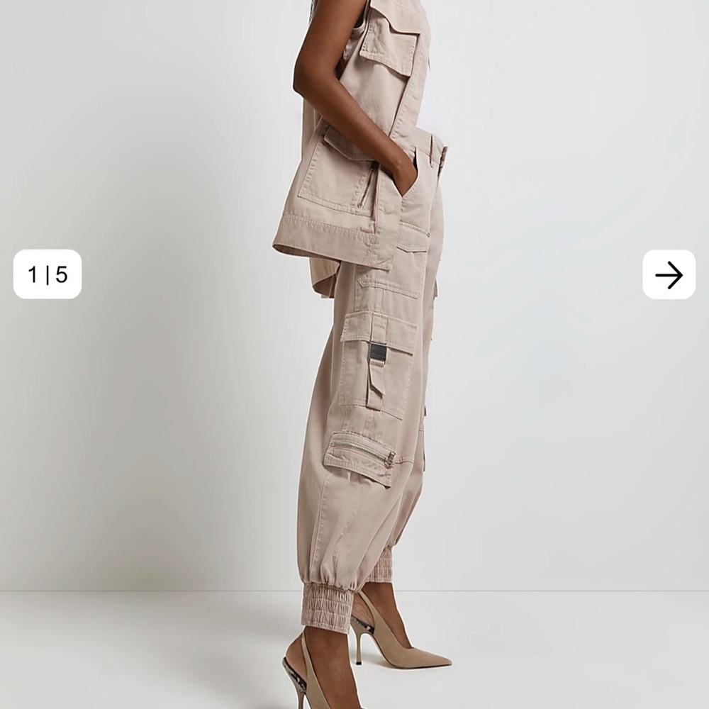 RIVER ISLAND BEIGE TAPERED CARGO TROUSERS, SIZE 38, UK 12